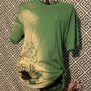 Sunflower bleached distressed graphic tee